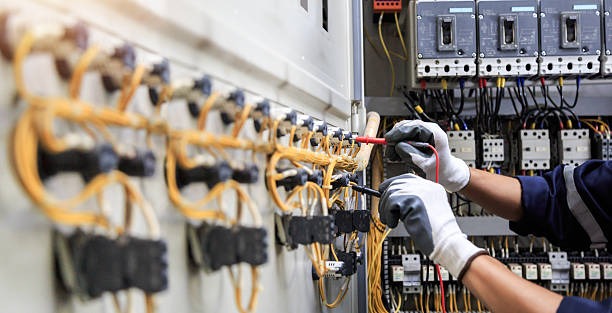 Professional Electrician technician working in Alamo, GA
